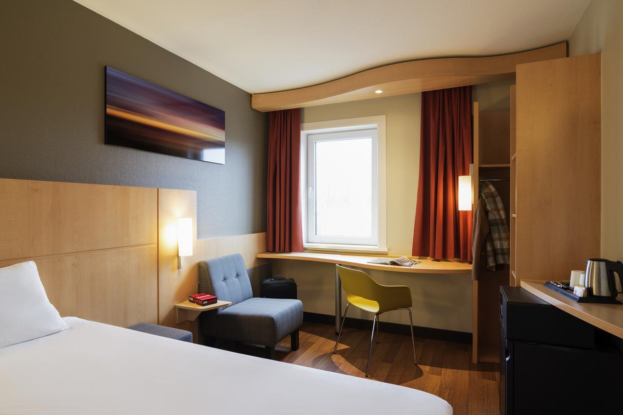 ไอบิส ร็อตเตอร์ดัม ฟลาร์ดิงเงน Hotel วลาร์ดิงเงิน ภายนอก รูปภาพ